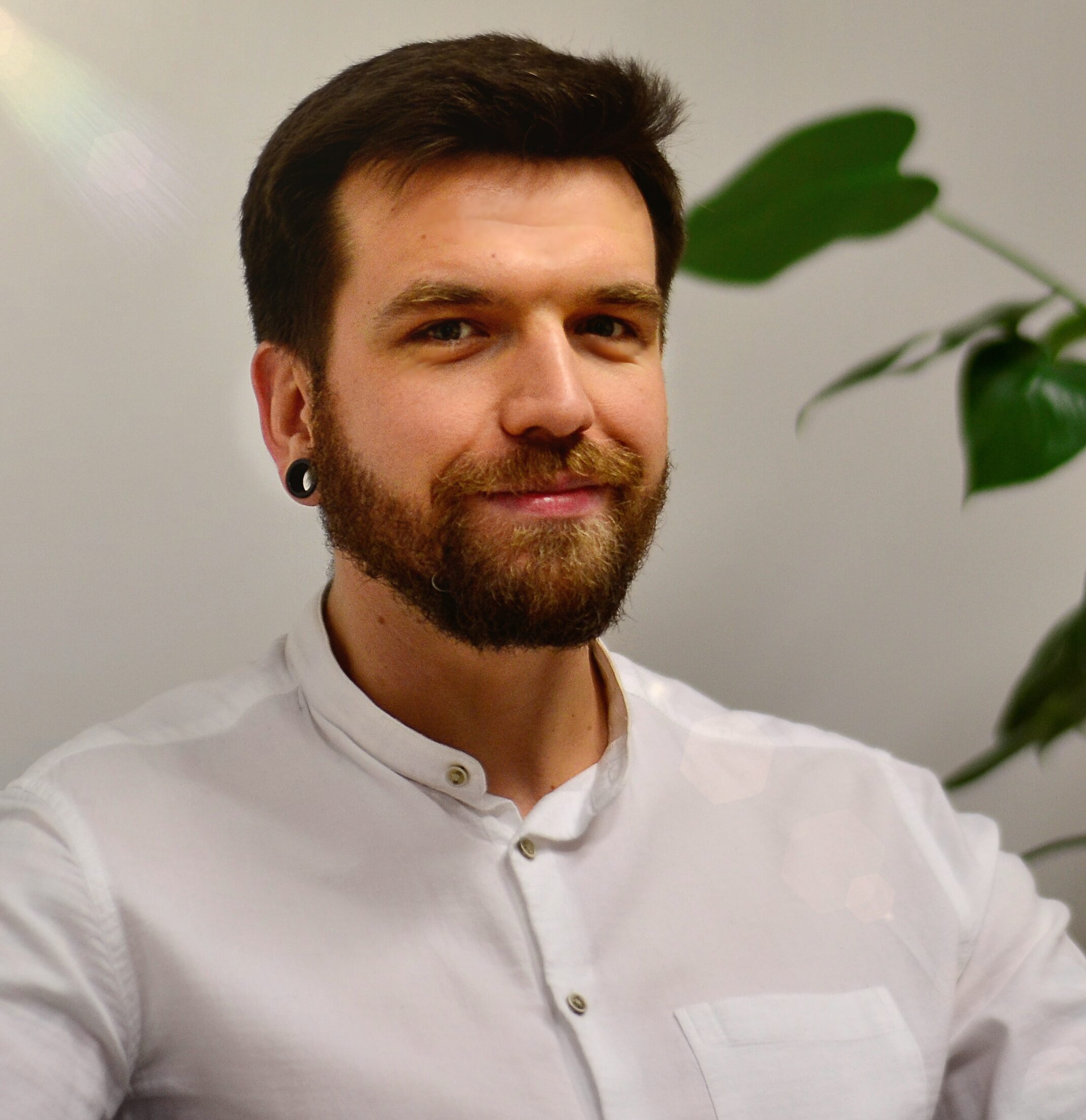 <a href="http://sklepteraply.m16.pl/specjalisci-katowice/jakub-gasior/">Jakub Gąsior</a>