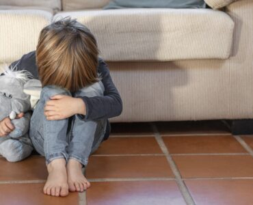 objawy zaburzeń lękowych u dzieci i młodzieży
